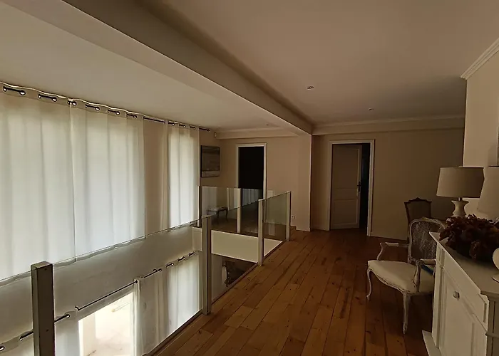 Alojamento de Acomodação e Pequeno-almoço Le Charme Des Bastides