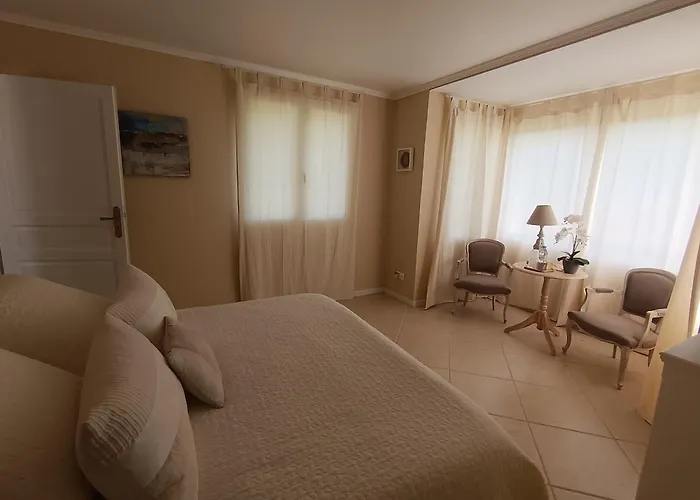 Frühstückspension Le Charme Des Bastides 3*