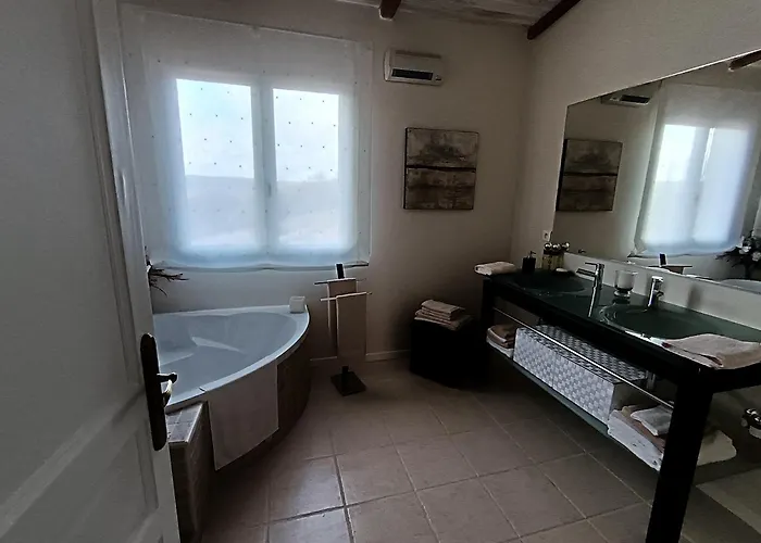 Le Charme Des Bastides Alojamento de Acomodação e Pequeno-almoço