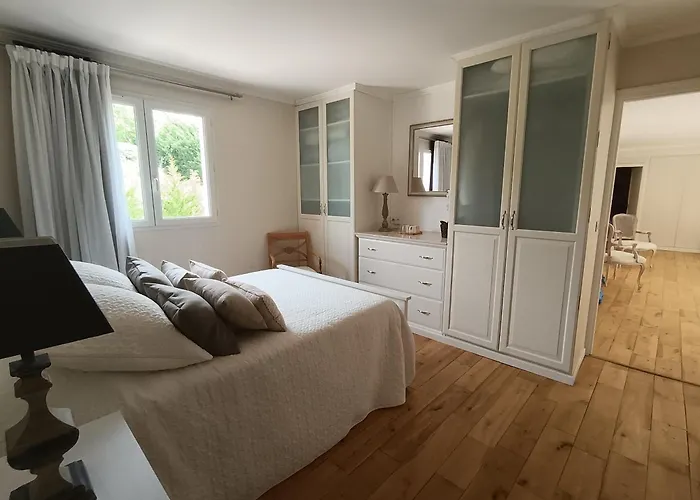 Alojamento de Acomodação e Pequeno-almoço Le Charme Des Bastides Castelnau-de-Montmiral