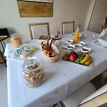 Bed & Breakfast Le Charme Des Bastides 3*