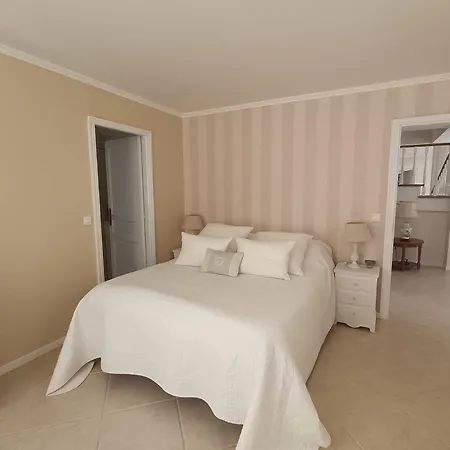 Le Charme Des Bastides 카스텔누데몬트미랄